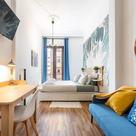 Mestalla River Apartment Valencia Eksteriør billede